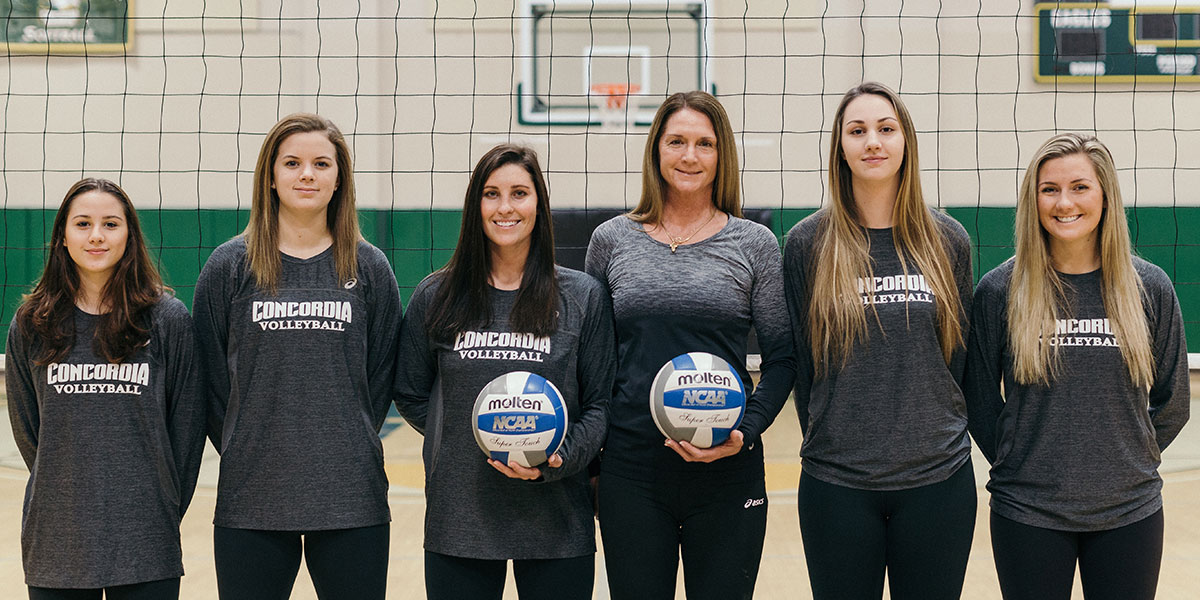 Head coach Weishoff with the CUI women’s volleyball team